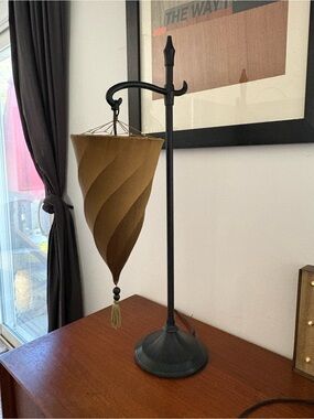 POTTERY BARN - Medina Table Lamp